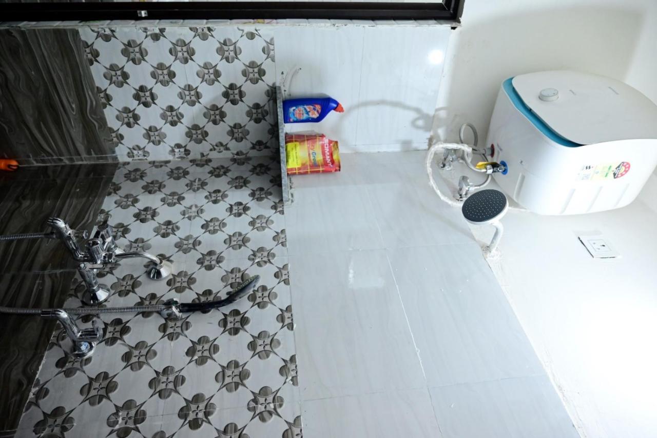 Devargh Residency Waranasi Zewnętrze zdjęcie